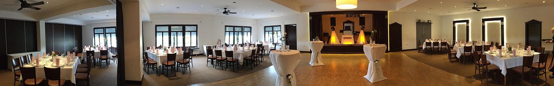 Firmenfeiern-DJ aus in Oldenburg